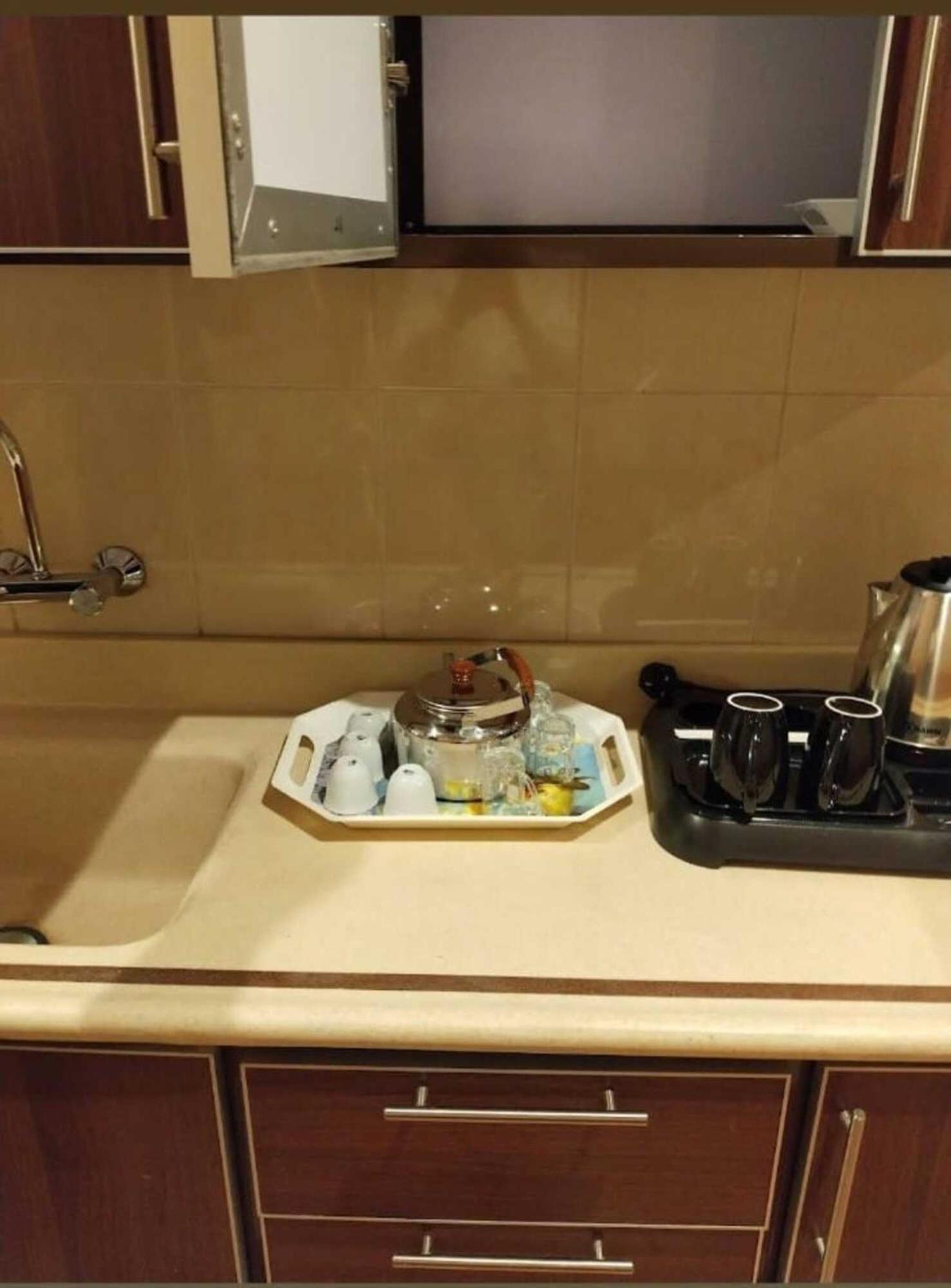 شقق اطلالة ابحر للشقق المخدومة Jeddah Bagian luar foto